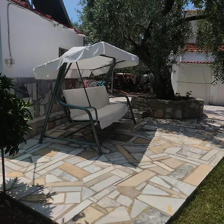 Ageri Skala Kallirakhis